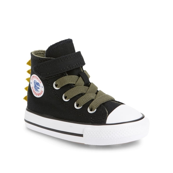chuck taylor dinoverse